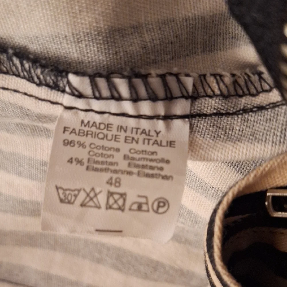 Brandy Melville Black and Cream Striped Shorts - Picture 8 of 10